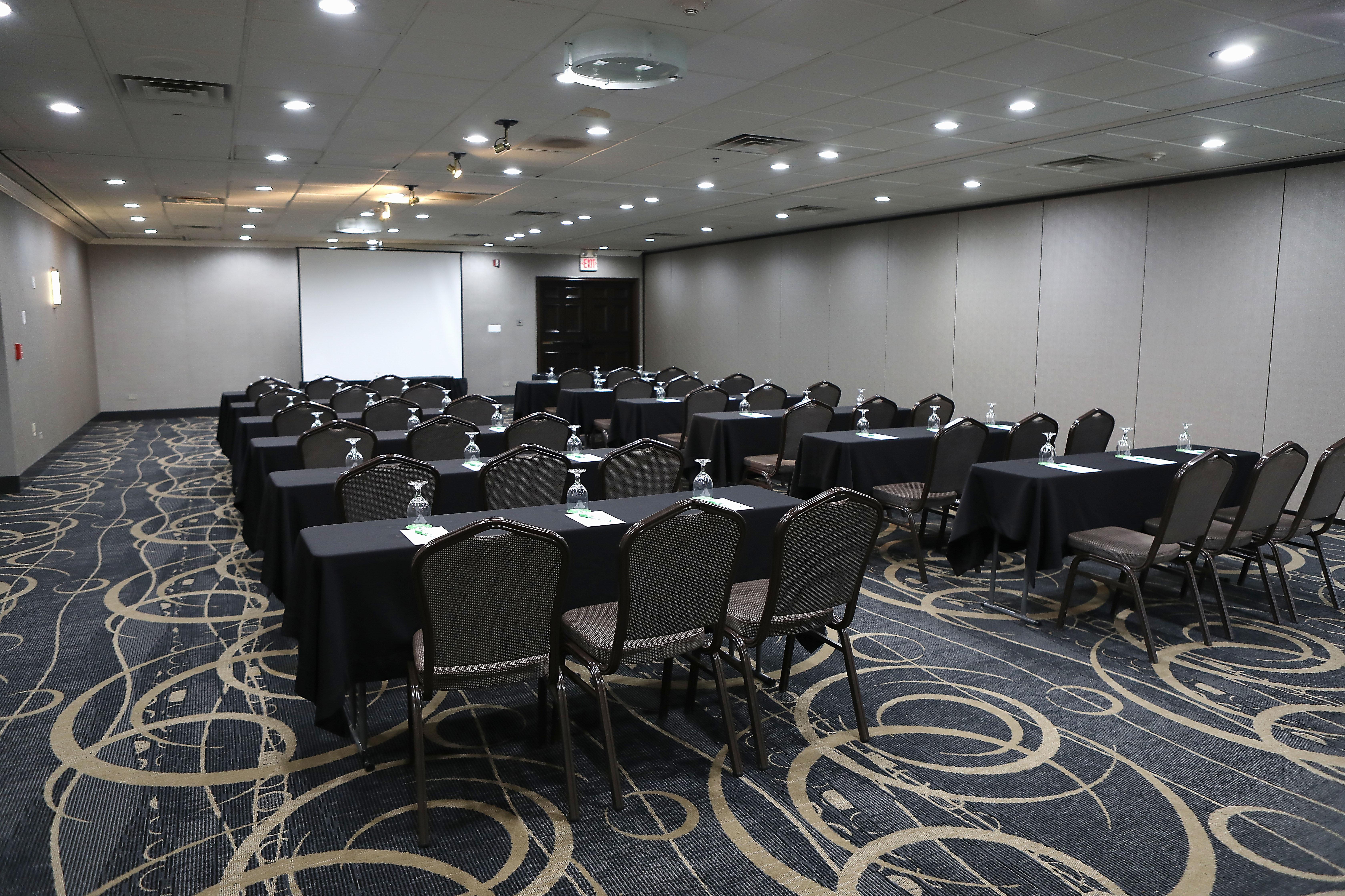 Holiday Inn Chicago/Oak Brook By Ihg Oakbrook Terrace Eksteriør billede