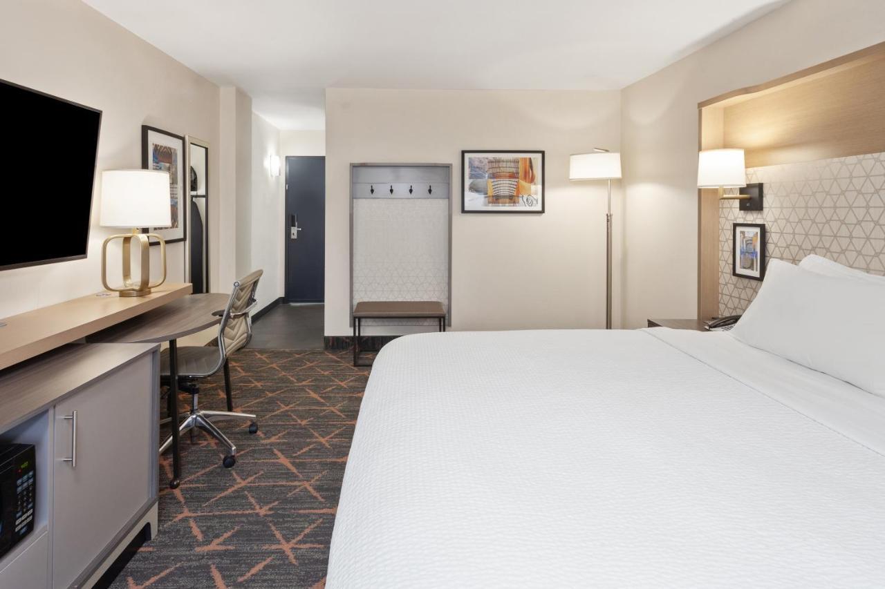 Holiday Inn Chicago/Oak Brook By Ihg Oakbrook Terrace Eksteriør billede