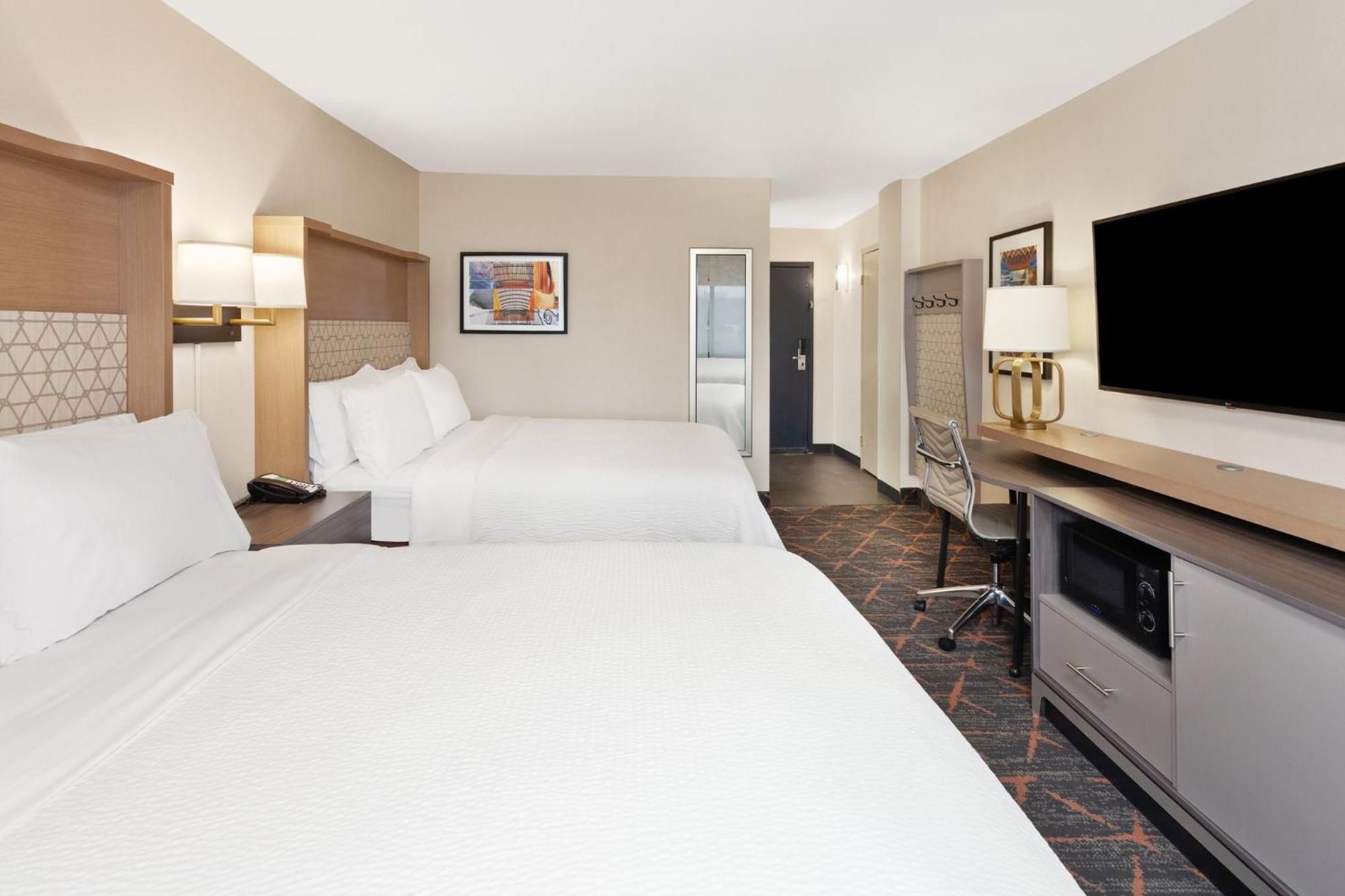 Holiday Inn Chicago/Oak Brook By Ihg Oakbrook Terrace Eksteriør billede