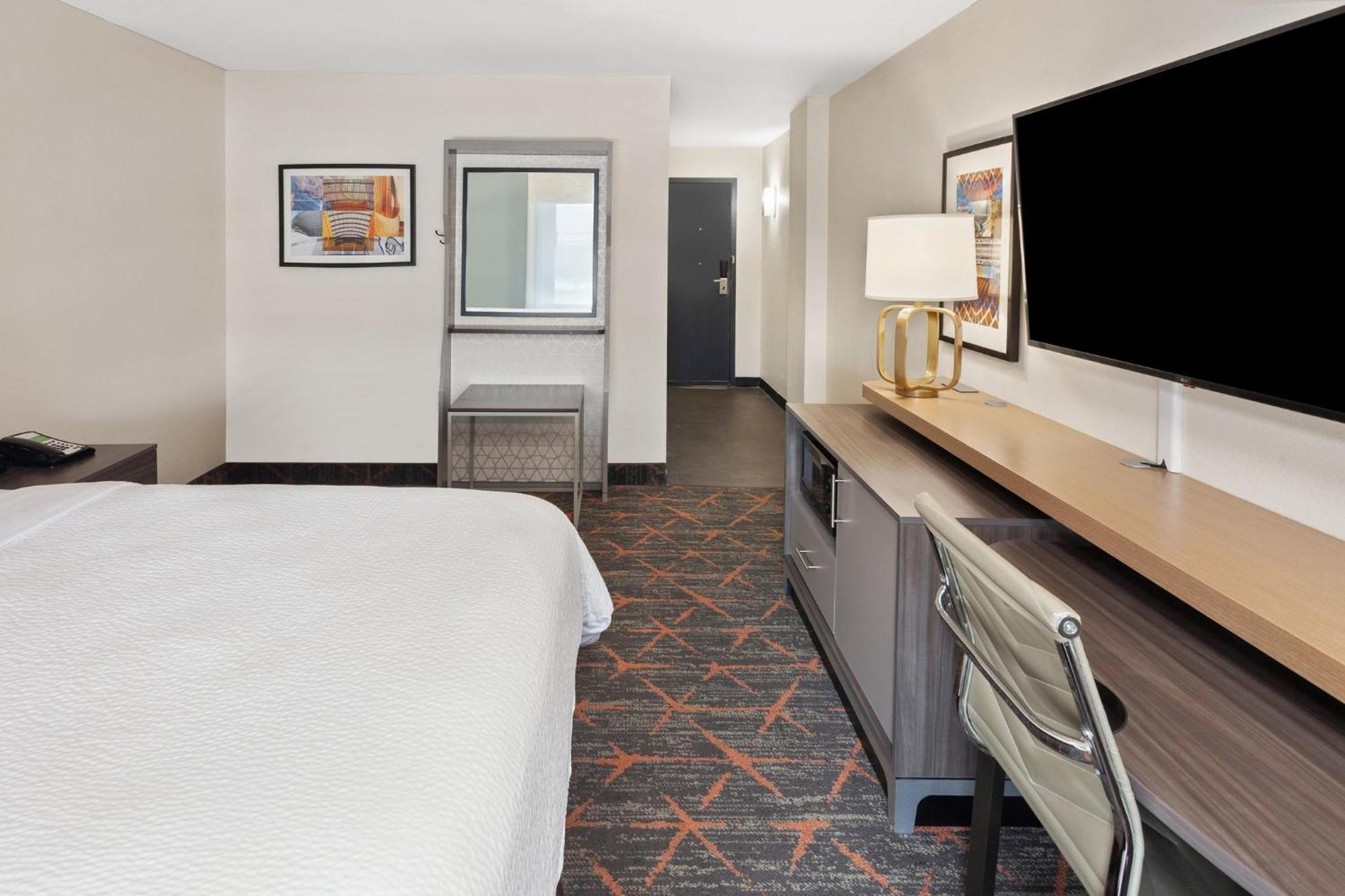 Holiday Inn Chicago/Oak Brook By Ihg Oakbrook Terrace Eksteriør billede