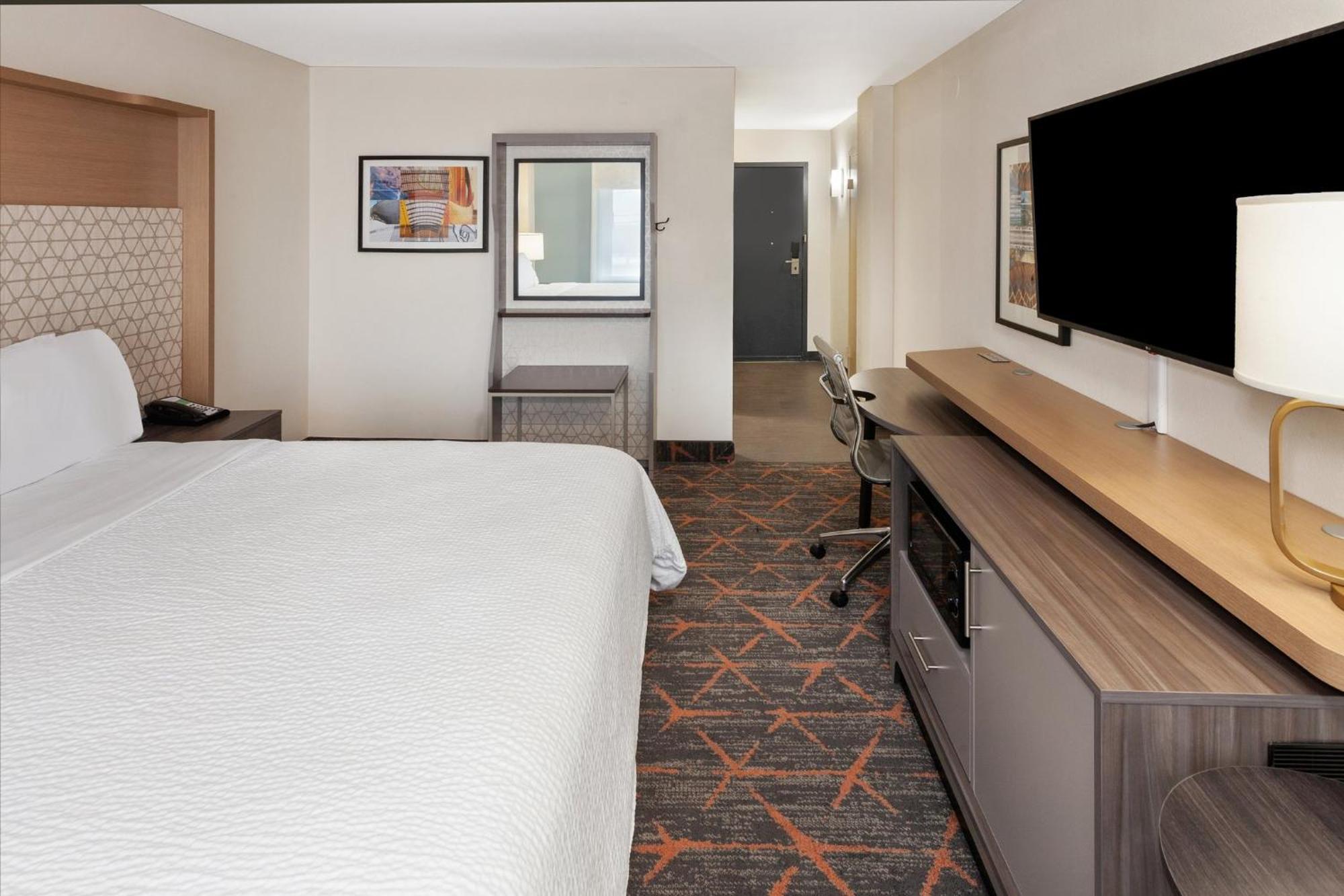 Holiday Inn Chicago/Oak Brook By Ihg Oakbrook Terrace Eksteriør billede